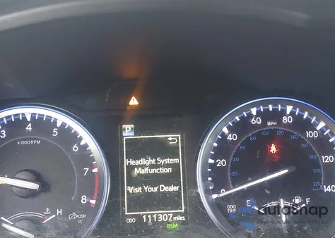 2018 Toyota Highlander Xle from USA, damaged, VIN 5TDJZRFH0JS531614